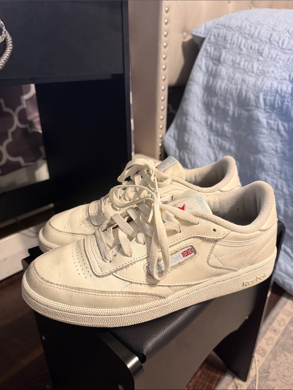 Reebok Cream/Off-White Classic Low-Top Sneakers